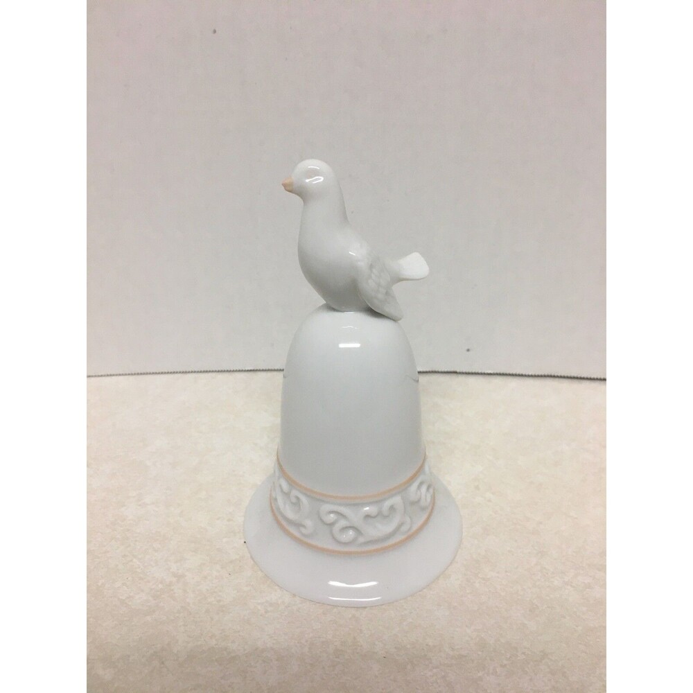 1981 Avon Tapestry Porcelain Bell Bird Dove